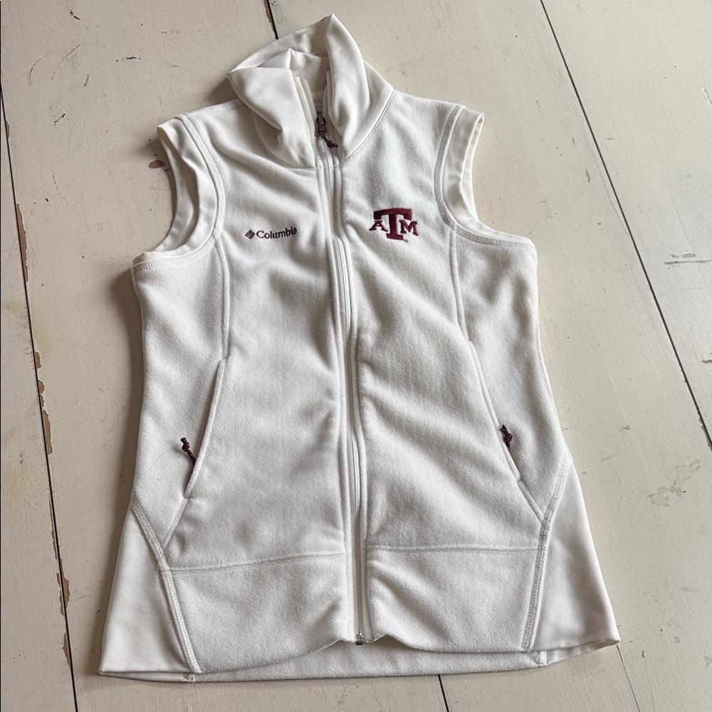 Columbia White Fleece Vest with Texas A&M Maroon logo